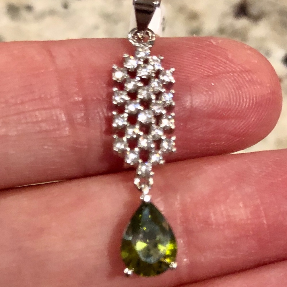 Burmese Peridot pendant